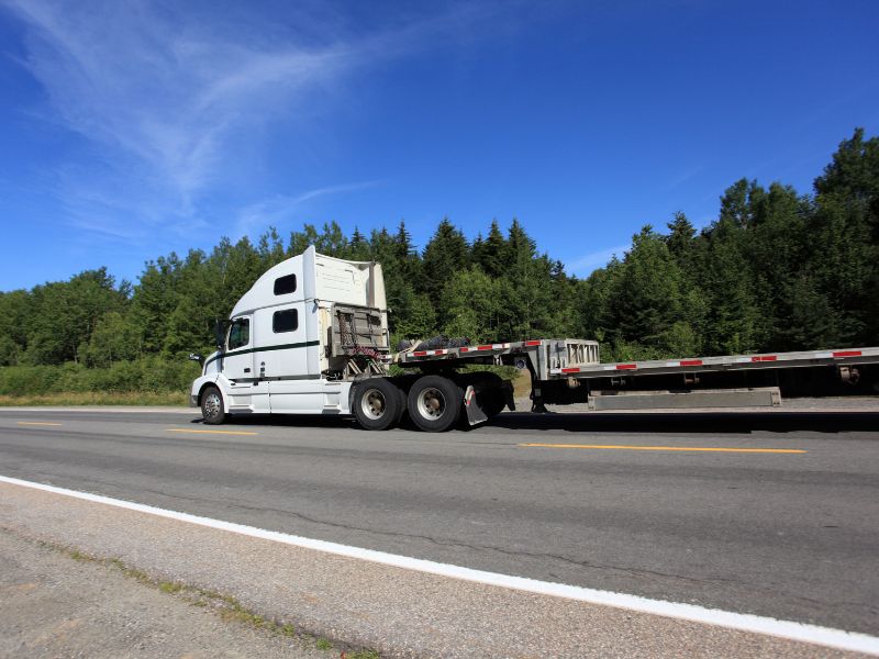 Flat-Deck-Trailers-1.jpg